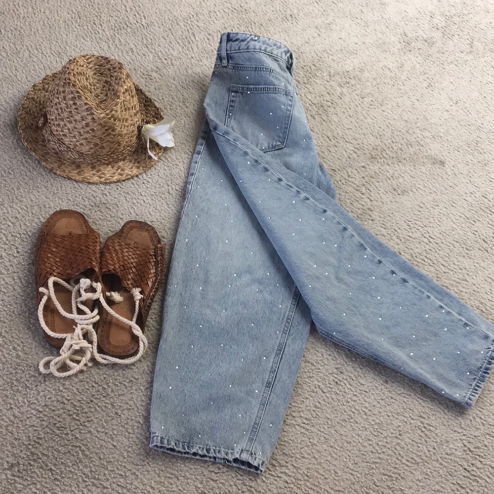 LOFT/SEQUIN EMBELLISHED HIGH RISE BARREL JEANS IN VINTAGE lIGHT INDIGO WASH/NEW - Picture 8 of 14